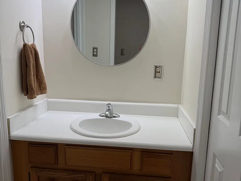 Large Studio Condo Downtown Walking Distance to the Florida State Capitol — Photo 44