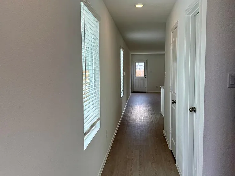 214 Kyanite Dr — Photo 3