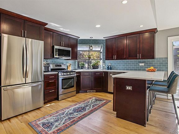 3rd image of 11082 Trojan Court