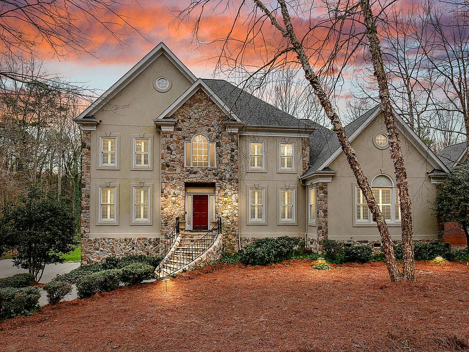 1st image of 2808 Giverny Dr