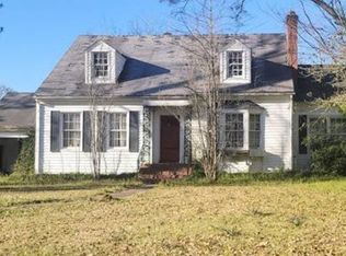 479 E Main St, Gloster, MS 39638