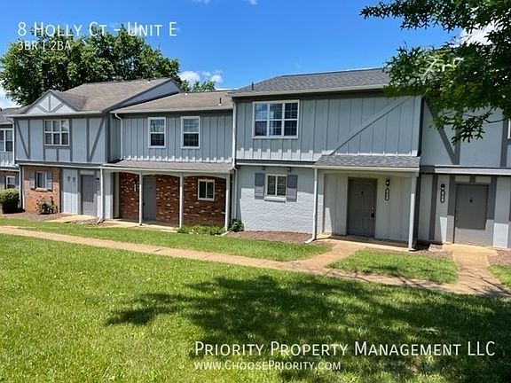 3rd image of 8 Holly Ct APT E