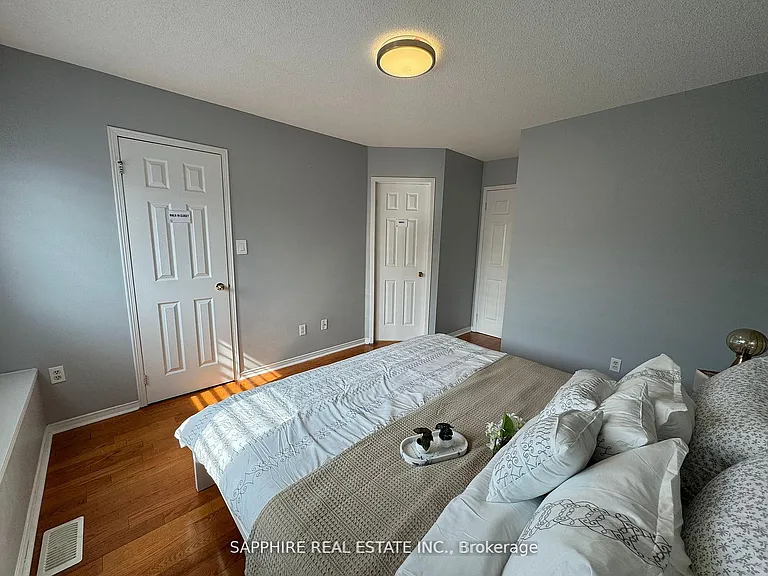 3255 Redpath Cir — Photo 25