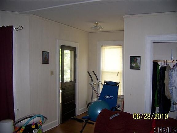 4th image of 1168 Parkwood Blvd