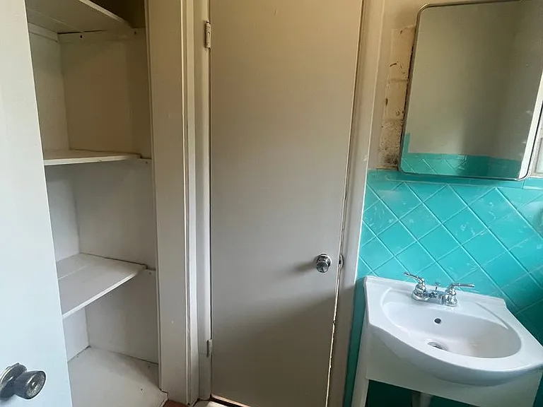 120 E Palm St — Photo 12