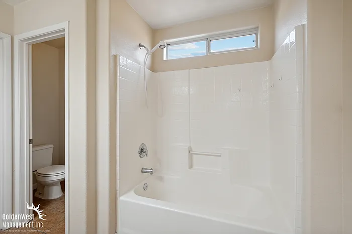 3528 E Carisbrook Dr — Photo 16