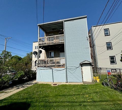 2nd image of 2021 N Spaulding Ave #1F