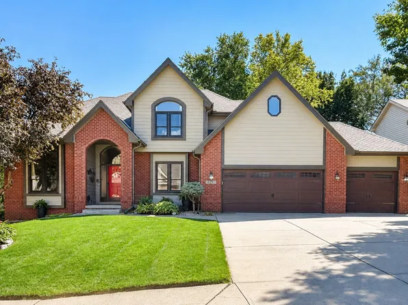 10251 Madison St, Omaha, NE 68127