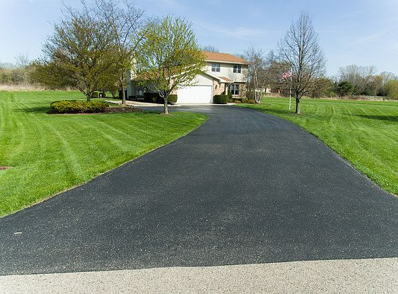 2nd image of 40841 N Nevelier Dr