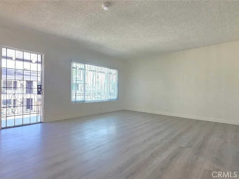 1803 W Sumac Ln #5 — Photo 8