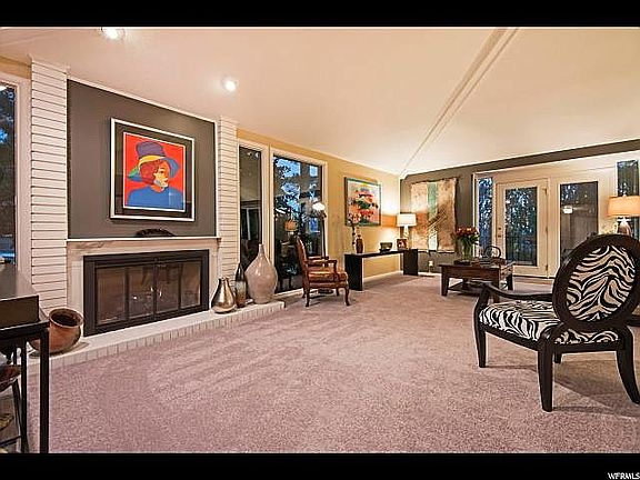 3rd image of 833 N Terrace Hills Dr