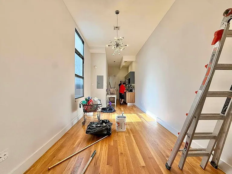 374 Kosciuszko St #4B — Photo 5