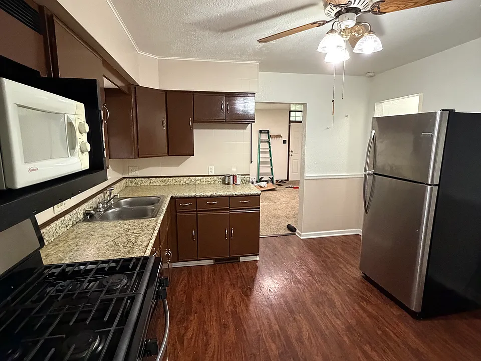 204 Johnston Ave