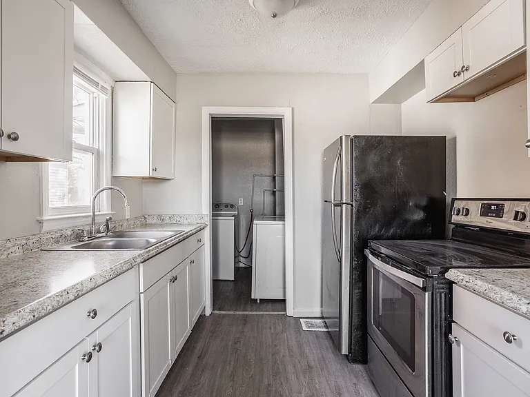 4309 Ralston Ave — Photo 11