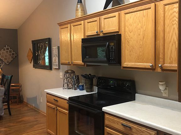 4th image of 3126 Autumn Ln