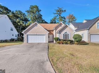2255 Lake Royale Dr, Riverdale, GA 30296
