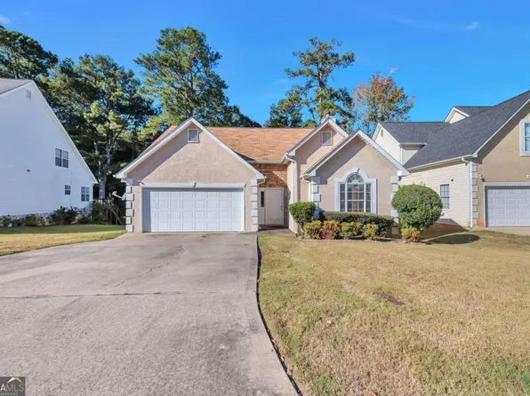 2255 Lake Royale Dr, Riverdale, GA 30296