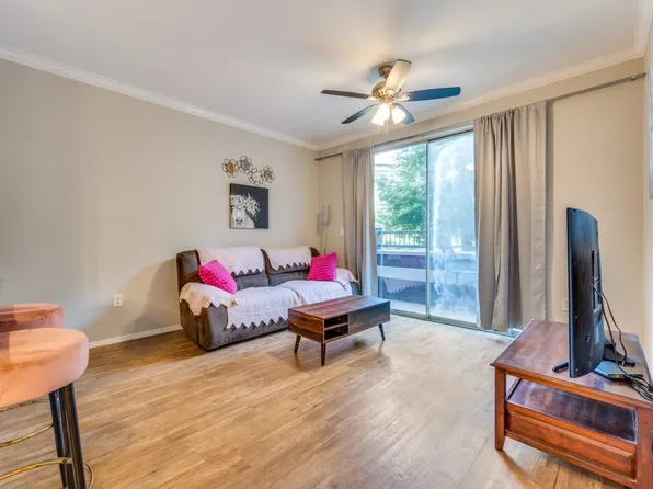 330 Las Colinas Blvd #140, Irving, TX 75039