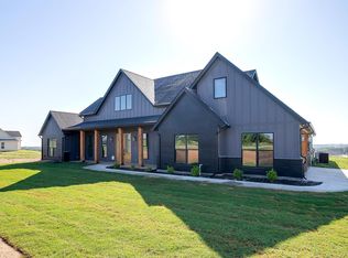 1004 Agnes N, Springtown, TX 76082