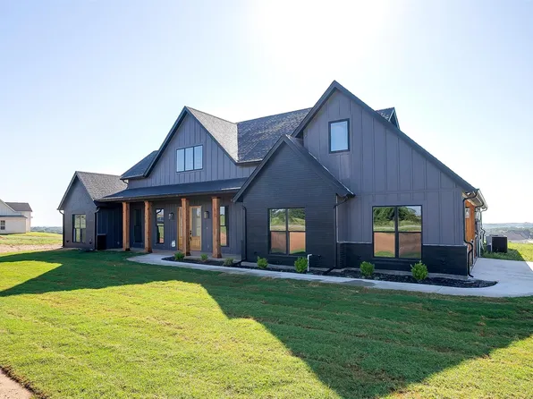 1004 Agnes N, Springtown, TX 76082