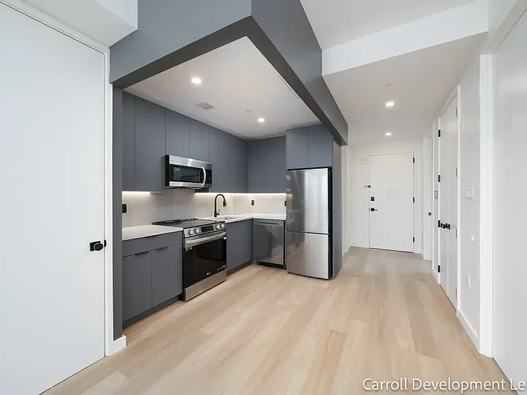 931 Carroll St #314 — Photo 3