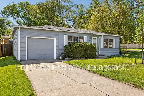 7013 La Vista Dr Photo 1