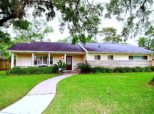 1430 Freedonia Dr, Houston, TX 77055