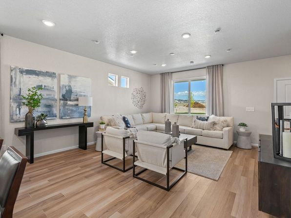 colorado-springs-colorado-447437129 picture