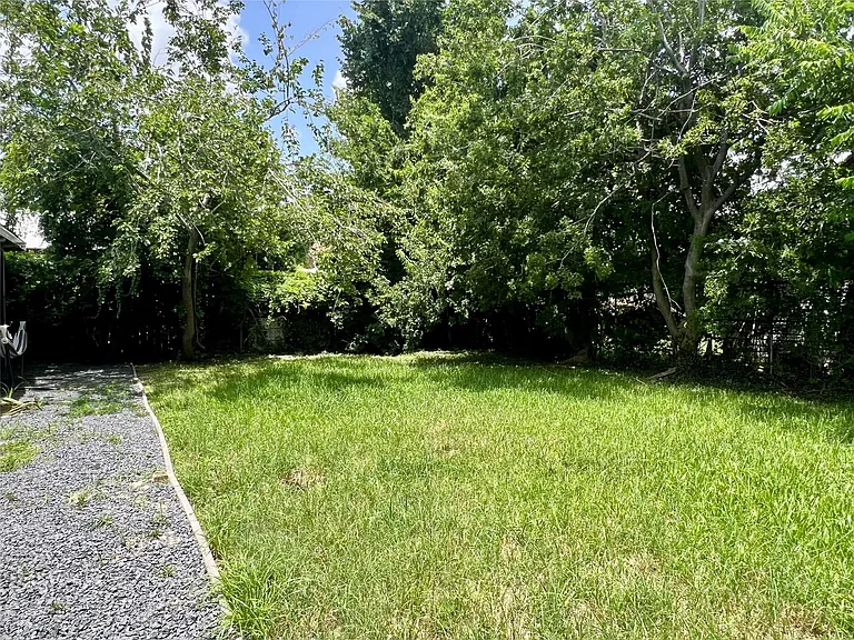 1119 Panama St — Photo 27