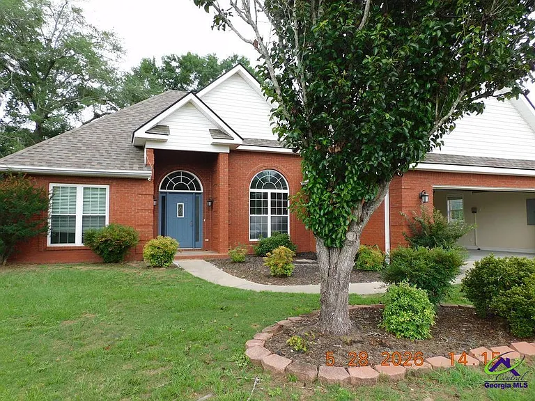 611 Links View Dr — Photo 1