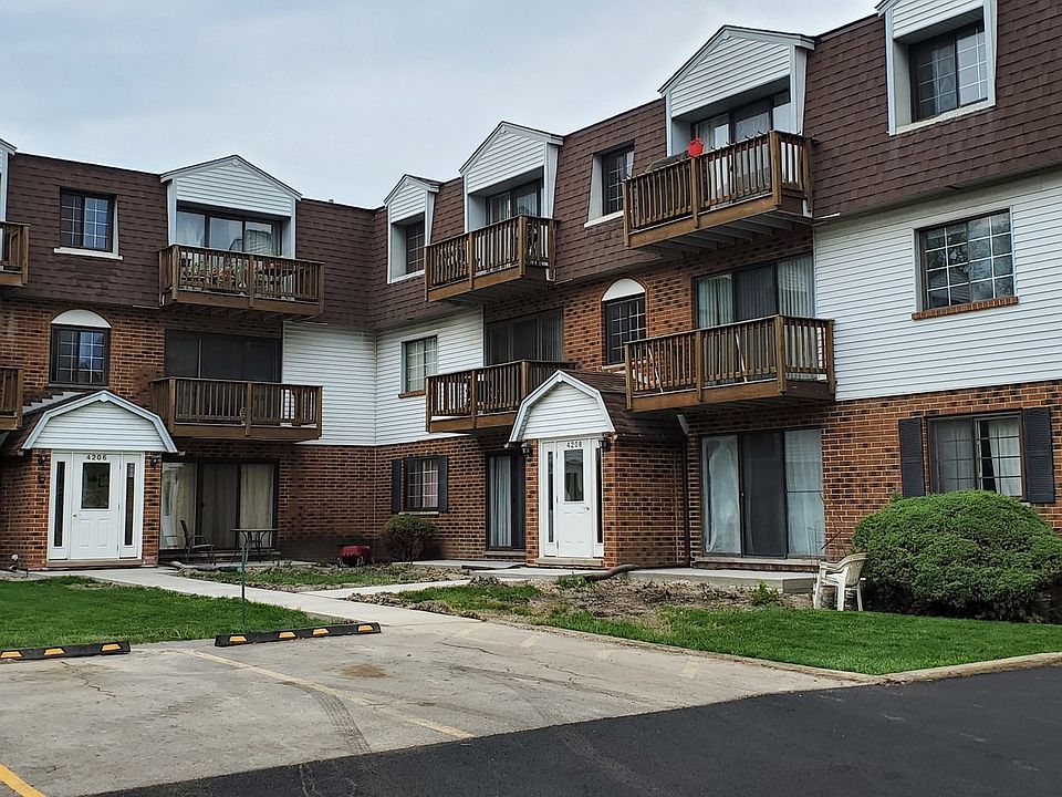 4208 Central Rd APT 4D, Glenview, IL 60025 | Zillow