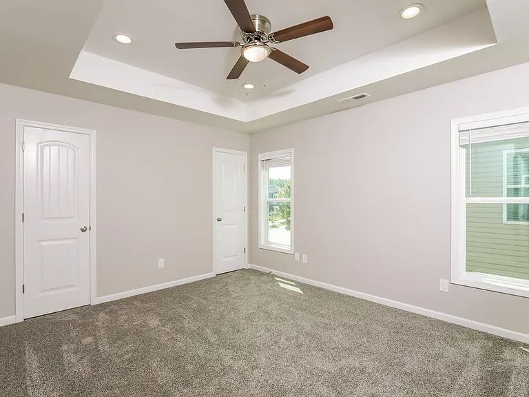 377 Crawford Pkwy — Photo 10
