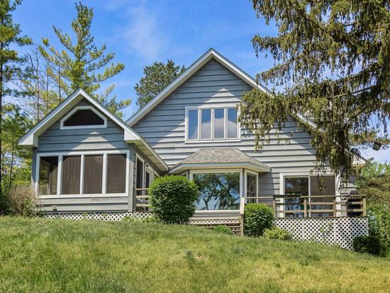 35273 N Wilson Rd, Ingleside, IL 60041