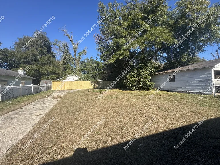1243 Ida St — Photo 46
