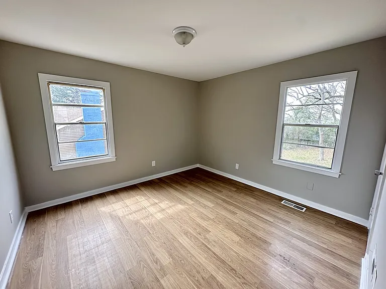 7824 Rugby Ct — Photo 7