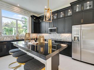 132 SE Via Tirso Port St #ELH0B9, Lucie, FL 34952