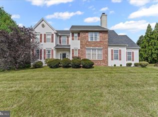 113 Ronway Dr, Avondale, PA 19311
