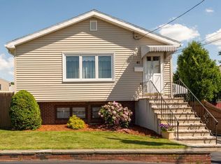 41 Lantern Rd, Revere, MA 02151