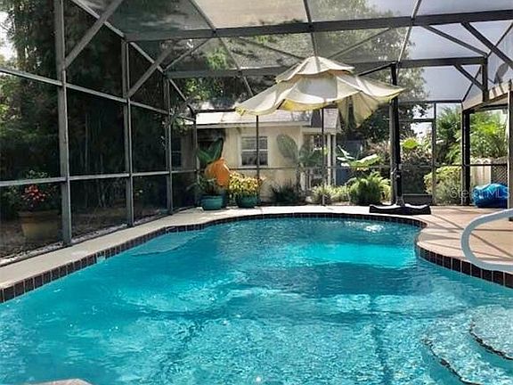 2nd image of 505 Garden Heights Dr