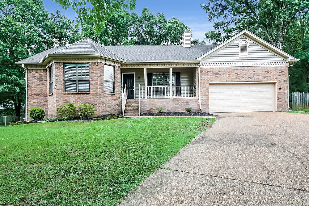 3 bed, 2.0 bath, 1748 sqft, $2,445 — Photo 1