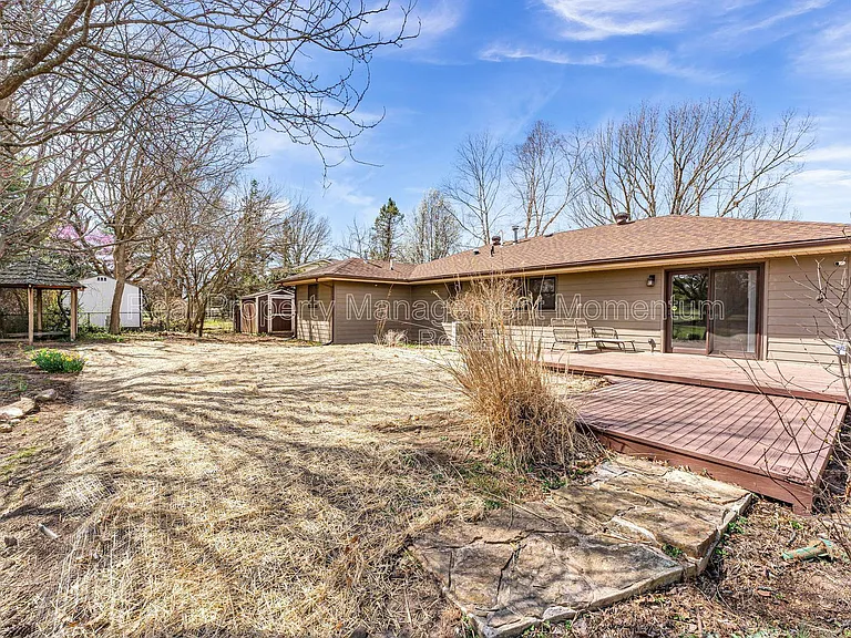 3204 N Wildan Ave — Photo 25