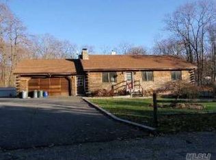 3 Bayview Rd, Port Jefferson, NY 11777