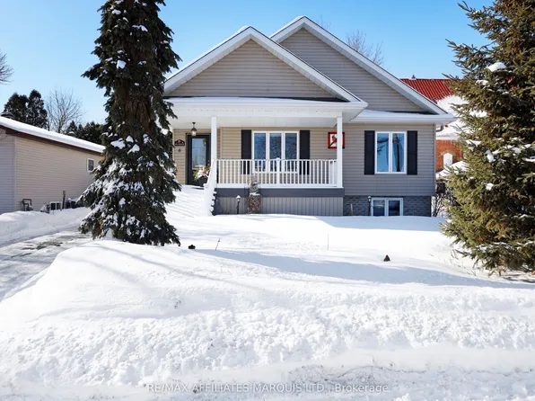 6 Head St, South Glengarry, ON K0C 1N0