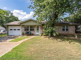 1104 Broyles St, Alma, AR 72921