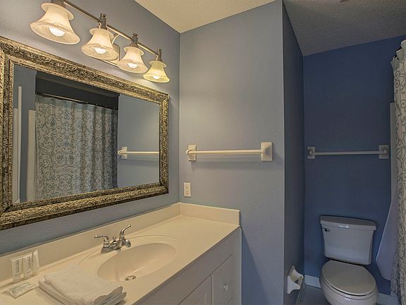 5th image of 5142 Beachwalk Cir #5142