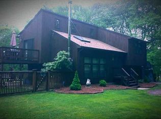 4305 Flat River Rd, Coventry, RI 02827