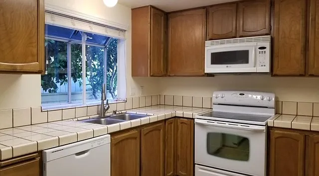 81 Knight Ln — Photo 5