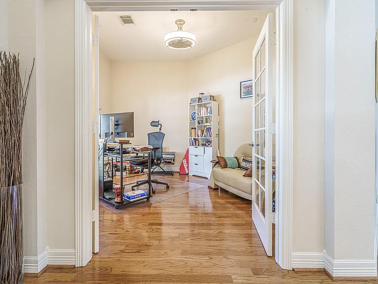 6515 Costa Sienna Ln — Photo 23