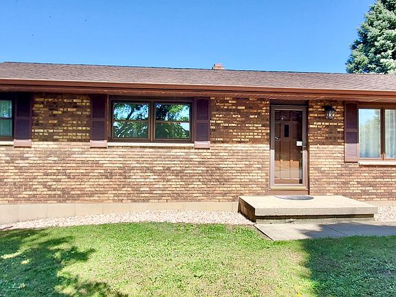 2nd image of 106 Indian Ln