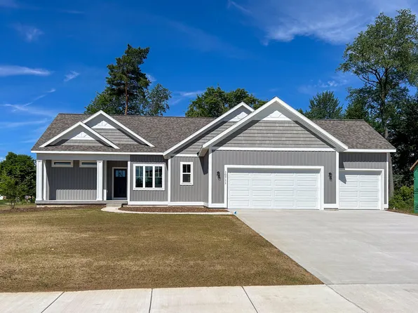 10711 Greyhound Ave, Allendale, MI 49401